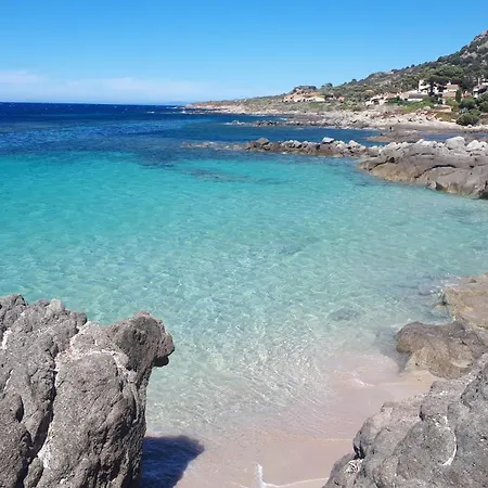 Maison Pied Dans L'eau Holiday home *